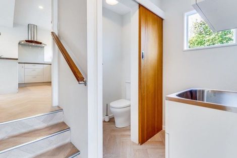 Photo of property in 48 Kent Lodge Avenue, Avonhead, Christchurch, 8042