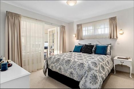 Photo of property in 12b Whitaker Street, Otumoetai, Tauranga, 3110