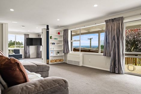 Photo of property in 28 Snowdon Street, Allanton, Mosgiel, 9092