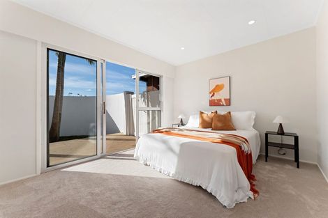 Photo of property in 137 Albany Highway, Unsworth Heights, Auckland, 0632