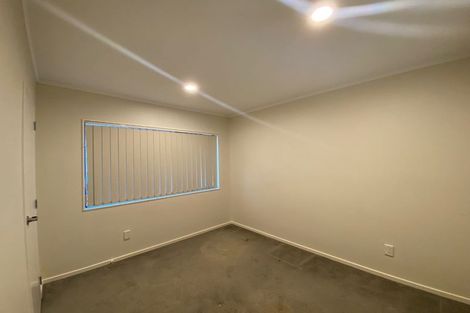 Photo of property in 16 Virginia Street, Henderson, Auckland, 0612