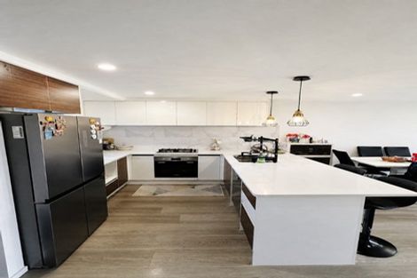 Photo of property in 37b Soaring Bird Drive, Takanini, 2112