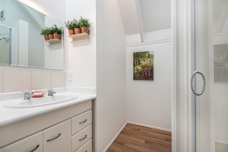 Photo of property in 4a/66 Mount Eden Road, Mount Eden, Auckland, 1024