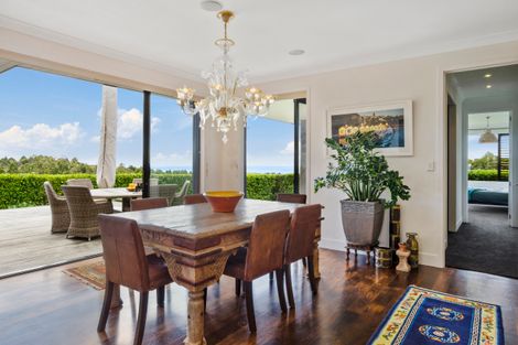 Photo of property in 167 Cape Rodney Road, Leigh, 0985