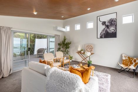 Photo of property in 16 Glendevere Terrace, Redcliffs, Christchurch, 8081