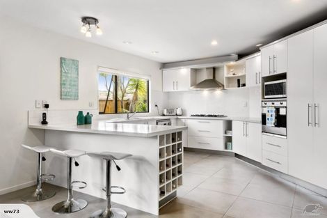 Photo of property in 103 Hugh Green Drive, Pinehill, Auckland, 0632