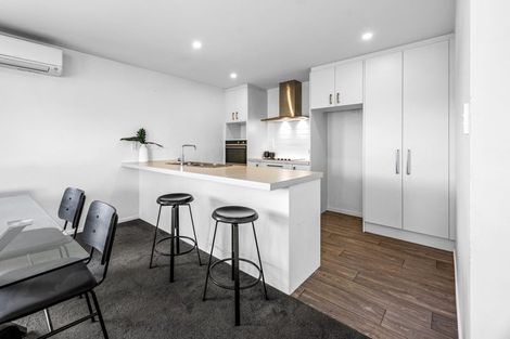 Photo of property in 1 Robalan Close, Halswell, Christchurch, 8025