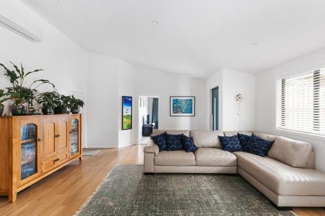 Photo of property in 18 Moira Close, Welcome Bay, Tauranga, 3175