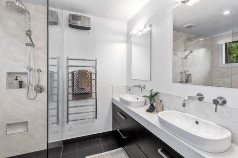 Photo of property in 85 Hartley Avenue, Strowan, Christchurch, 8052