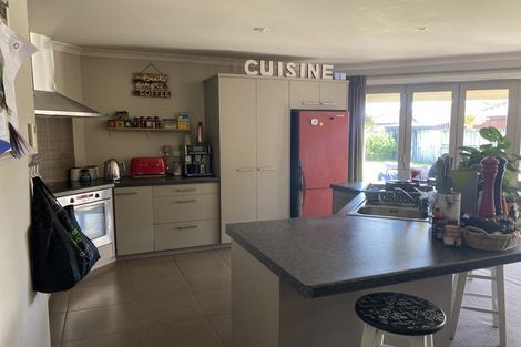 Photo of property in 19 Watkins Road, Cambridge, 3434