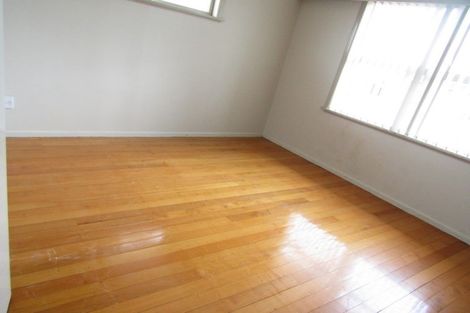 Photo of property in 72 Mclean Avenue, Papatoetoe, Auckland, 2025