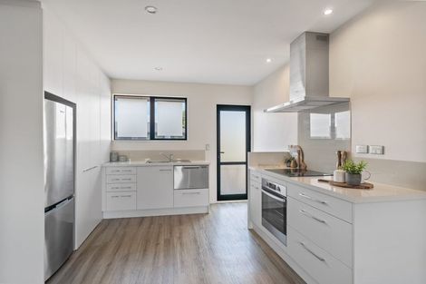 Photo of property in 10/22 Springfield Road, St Albans, Christchurch, 8014