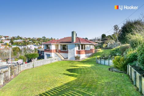 Photo of property in 15 Aberfeldy Street, Lookout Point, Dunedin, 9011