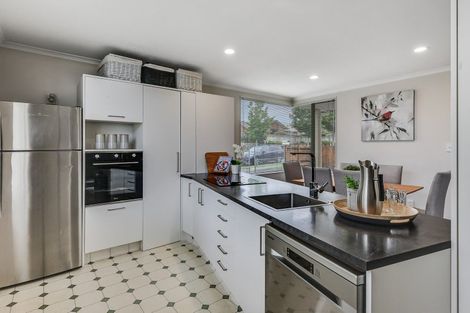 Photo of property in 27 Brymer Road, Grandview Heights, Hamilton, 3200