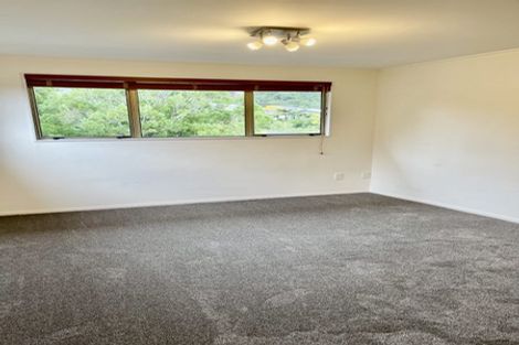Photo of property in 34 Harbour View Road, Harbour View, Lower Hutt, 5010