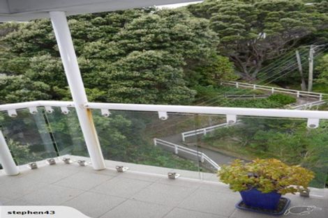 Photo of property in The Capital, 28/370 Oriental Parade, Oriental Bay, Wellington, 6011