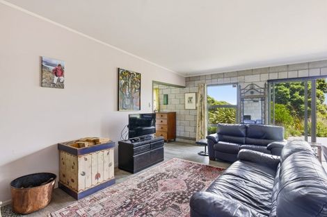 Photo of property in 171 Paetawa Road, Peka Peka, Waikanae, 5391