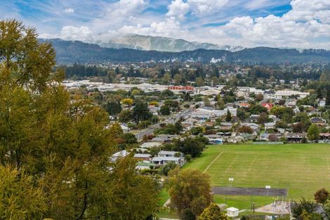 Photo of property in 31 Russell Crescent, Western Heights, Rotorua, 3015