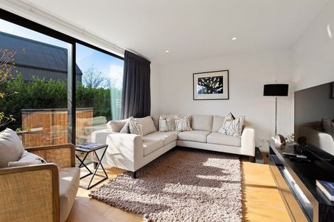 Photo of property in 54 Falconer Rise, Jacks Point, Queenstown, 9371