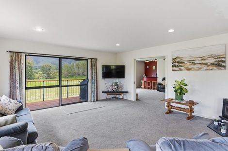 Photo of property in 84 Derham Road, Te Horo, Otaki, 5581