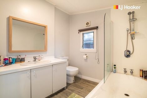 Photo of property in 8 Osmond Street, South Dunedin, Dunedin, 9012