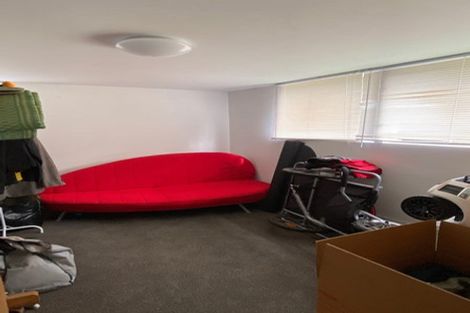 Photo of property in 96 Burundi Avenue, Clendon Park, Auckland, 2103