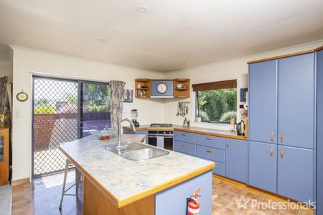 Photo of property in 69 Frederick Street, Carterton, 5713