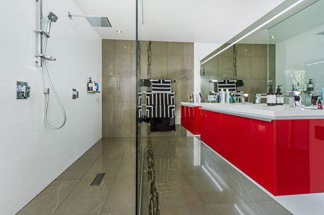 Photo of property in 11 Eric Price Avenue, Takapuna, Auckland, 0620