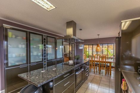 Photo of property in 64 Hetley Crescent, Taradale, Napier, 4112