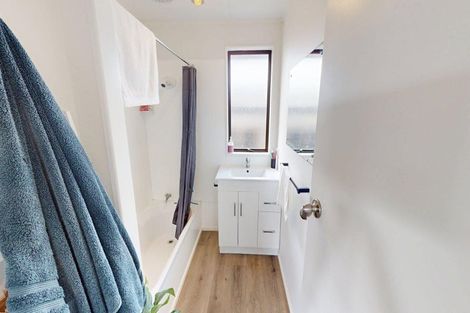 Photo of property in 2/685 Pioneer Highway, Highbury, Palmerston North, 4412