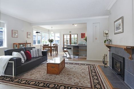 Photo of property in 106 Bryndwr Road, Bryndwr, Christchurch, 8052