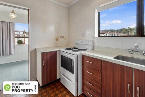 Photo of property in 27 Kamo Road, Regent, Whangarei, 0112