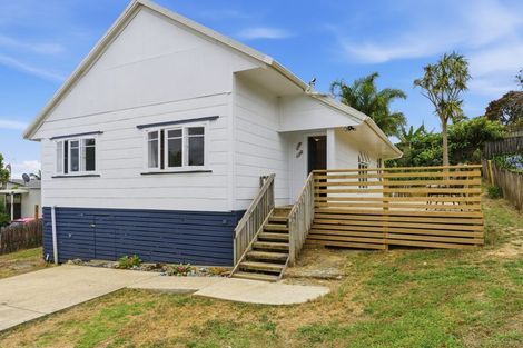 Photo of property in 4 Seascape Lane, Coopers Beach, 0420