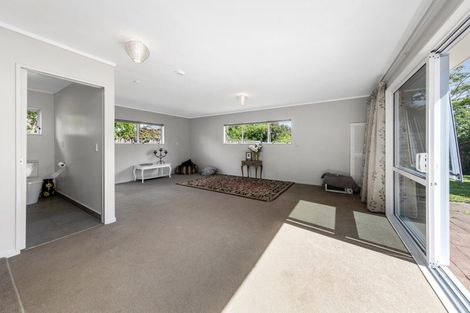 Photo of property in 17 Brandon Road, Manly, Whangaparaoa, 0930