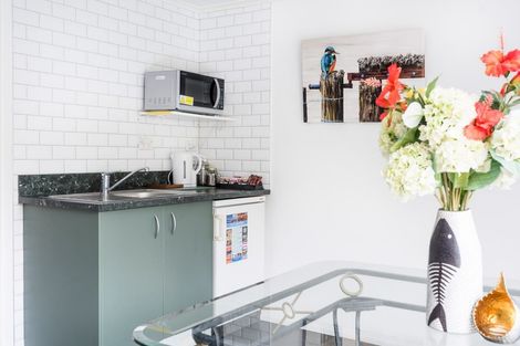 Photo of property in 15 Bayview Road, Paihia, 0200