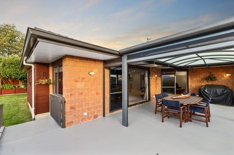 Photo of property in 132 Waikite Road, Welcome Bay, Tauranga, 3175