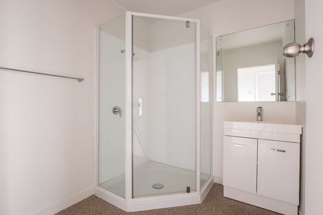 Photo of property in 22 Queen Street, Brighton, Dunedin, 9035