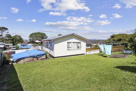 Photo of property in 10 Valencia Place, Manurewa, Auckland, 2102