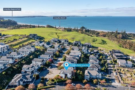 Photo of property in 12 Shelby Place, Long Bay, Auckland, 0630