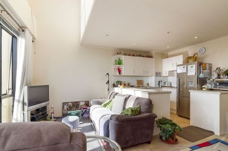 Photo of property in The Rennaissance, 16e/18 Ronwood Avenue, Manukau, Auckland, 2104