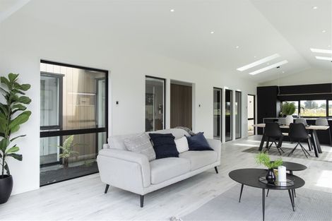 Photo of property in 18 Shrimpton Avenue, Woodend, 7610