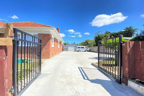 Photo of property in 117 Mangere Road, Otahuhu, Auckland, 1062