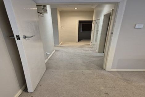 Photo of property in 22 Hampton Hill Road, Tawa, Wellington, 5028