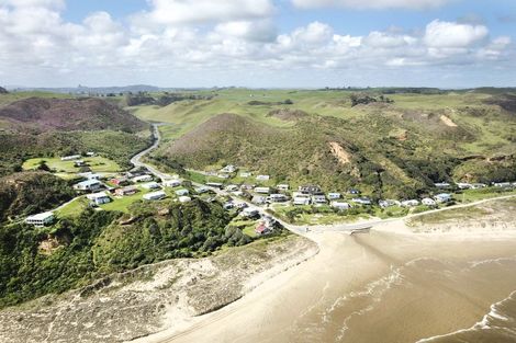 Photo of property in 1 Ocean Close, Te Kopuru, Dargaville, 0371