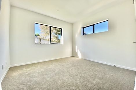 Photo of property in 113 Tiriwa Drive, Massey, Auckland, 0614