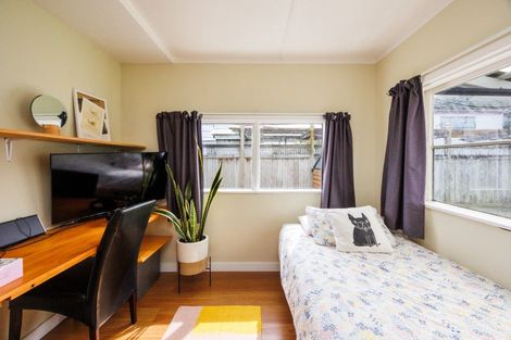 Photo of property in 33 Fitzroy Street, Terrace End, Palmerston North, 4410