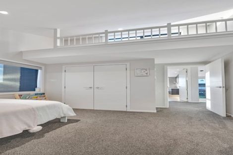 Photo of property in 39 Craigs Way, Hobsonville, Auckland, 0616