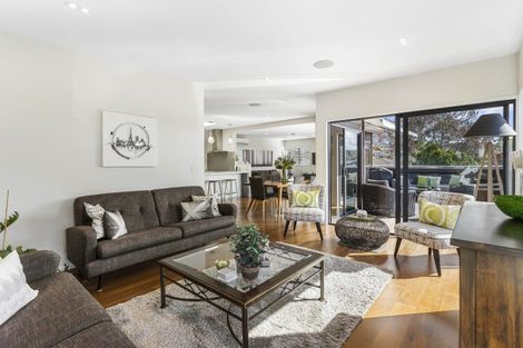 Photo of property in 17 Sea View Terrace, Cockle Bay, Auckland, 2014