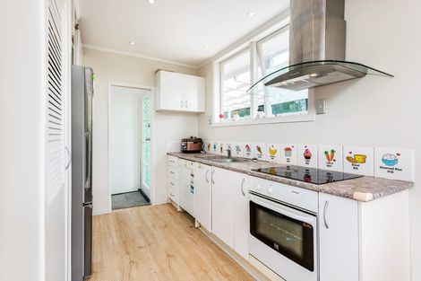 Photo of property in 1/22 Larnoch Road, Henderson, Auckland, 0610