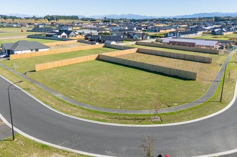 Photo of property in 74 Ridgeland Way, West Melton, 7618